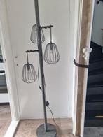 Staande lamp, Huis en Inrichting, Lampen | Vloerlampen, Ophalen, Zo goed als nieuw, 150 tot 200 cm