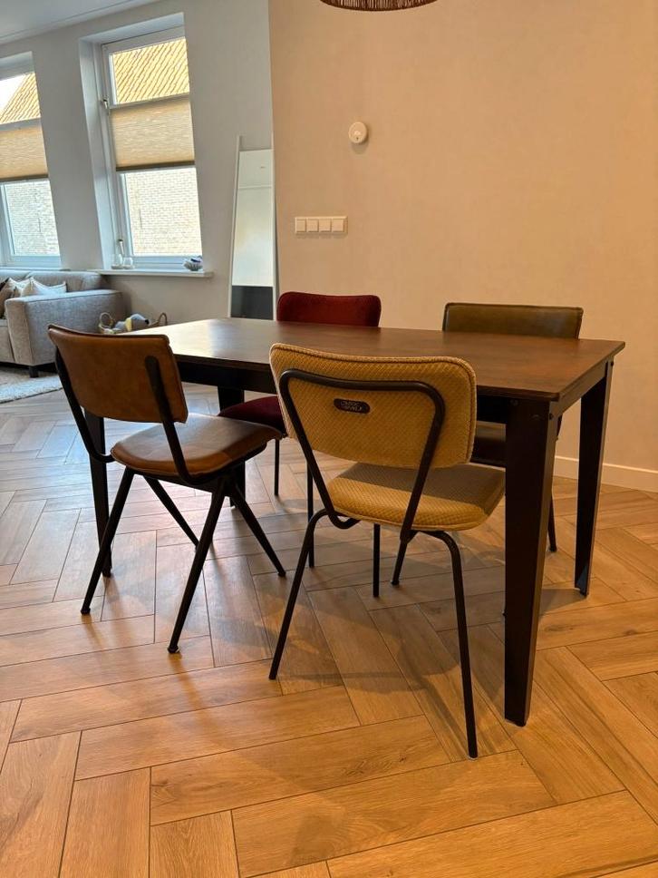 Prachtige Eettafel & 4 bijpassende Stoelen, Dutchbone., Huis en Inrichting, Tafels | Eettafels, Zo goed als nieuw, 50 tot 100 cm