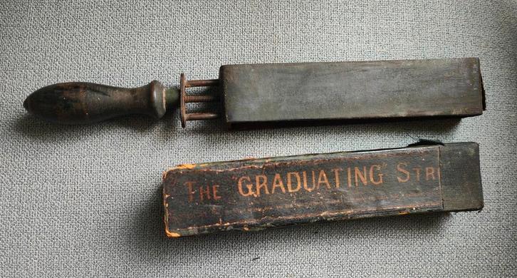 Vintage "The Graduating Strop" Scheermes Slijper, Antiek en Kunst, Antiek | Gereedschap en Instrumenten, Ophalen of Verzenden