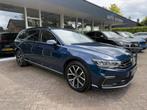 Volkswagen Passat Variant 1.4 TSI PHEV GTE, Camera, Climat,, Auto's, Gebruikt, Blauw, Hybride Elektrisch/Benzine, Adaptive Cruise Control