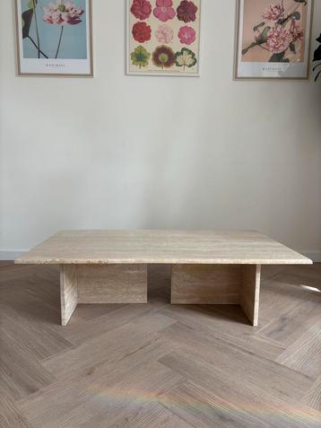 Travertin Salontafel 120x70x31cm beschikbaar voor biedingen