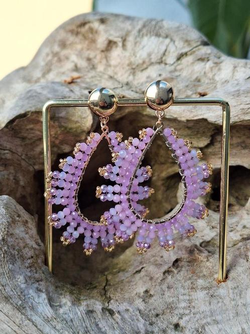 Fashion oorbellen SALE 1+1, Sieraden, Tassen en Uiterlijk, Oorbellen, Zo goed als nieuw, Overige materialen, Overige kleuren, Ophalen of Verzenden