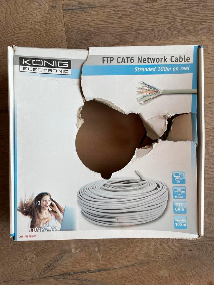 König FTP Cat6 (ongeveer 15 meter), Computers en Software, Pc- en Netwerkkabels, Nieuw, Ophalen