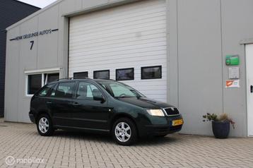 Skoda Fabia Combi 1.4-16V Comfort/Automaat/APK/Boekjes beschikbaar voor biedingen