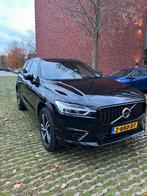 Volvo XC60 T6 Twin Engine 340pk Geartronic AWD 2020 Zwart, Auto's, Automaat, Parkeerassistent, Zwart, 1969 cc