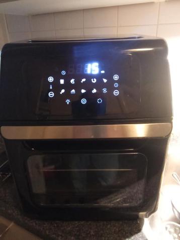 Airfryer Oven - Zo Goed Als Nieuw! beschikbaar voor biedingen