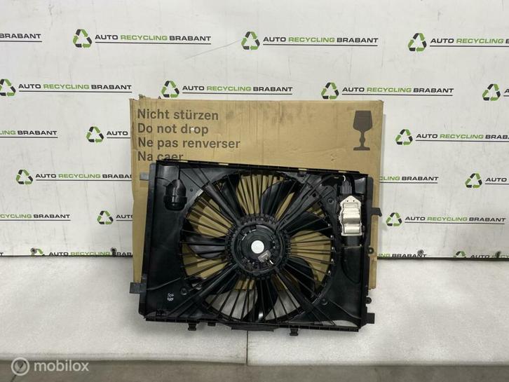 Koelventilator Mercedes C Klasse C205 W205 NIEUW A0999061800, Auto-onderdelen, Motor en Toebehoren, Mercedes-Benz, Gebruikt, Ophalen of Verzenden
