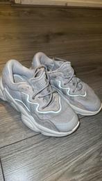 Adidas ozweego, Kinderen en Baby's, Kinderkleding | Schoenen en Sokken, Ophalen of Verzenden, Zo goed als nieuw