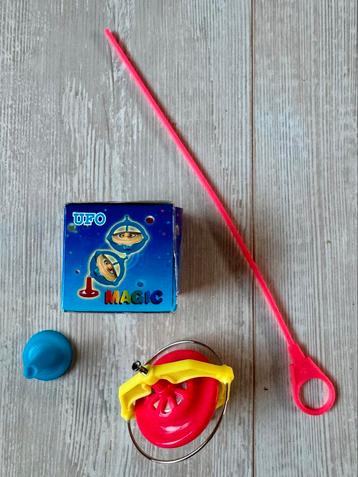 Magic UFO Spinner - Leuk Speelgoed! beschikbaar voor biedingen