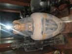 Egyptische canope urn neusje beetje beschadigd, Ophalen
