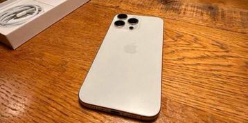 Iphone 15 pro max 256gb wit schadevrij zgan beschikbaar voor biedingen