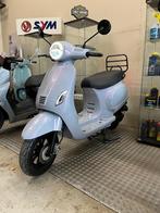 TYM Vespa Alpha | Vespa look | brom scooter | 2020, Ophalen, Overige modellen, Maximaal 45 km/u, Zo goed als nieuw