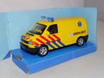 1/43 Cararama Vw Ambulance, Hobby en Vrije tijd, Modelauto's | 1:43, Verzenden, Nieuw, Auto, Overige merken