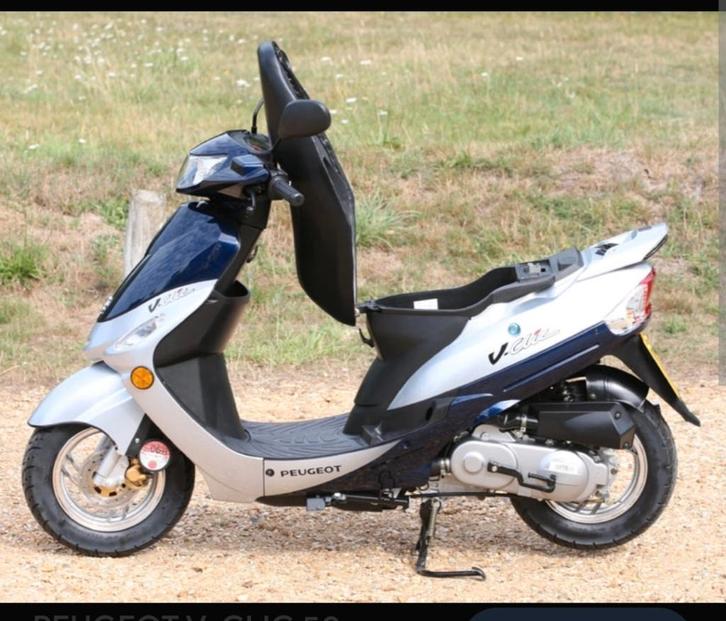 Peugeot V clic, Fietsen en Brommers, Scooters | Peugeot, Gebruikt, Overige modellen, Benzine, Ophalen