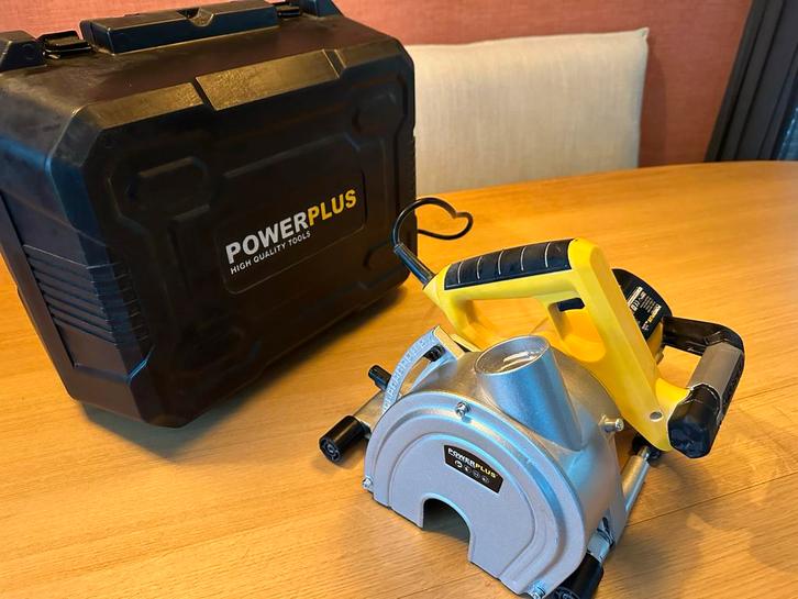 Zgan Krachtige Powerplus POWX0650 Muurfrees / Sleuvenfrees, Doe-het-zelf en Verbouw, Gereedschap | Zaagmachines, Zo goed als nieuw