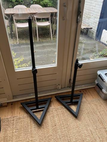 Speakerstands - Speaker Stands beschikbaar voor biedingen
