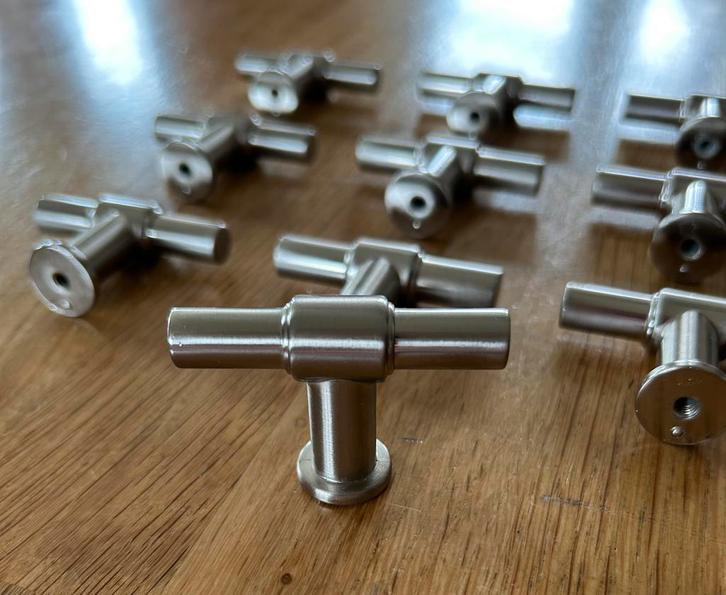 10 stuks massief RVS T-knoppen incl. schroeven, Doe-het-zelf en Verbouw, Hang- en Sluitwerk, Zo goed als nieuw, Rvs, Ophalen of Verzenden