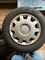 Autoband met velg, Auto diversen, Wieldoppen, Ophalen of Verzenden, Zo goed als nieuw