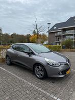 Renault Clio 0.9 TCE 66KW 5-DRS 2015 Grijs 2e eigenaar, Auto's, Renault, Voorwielaandrijving, 898 cc, Zwart, 540 kg
