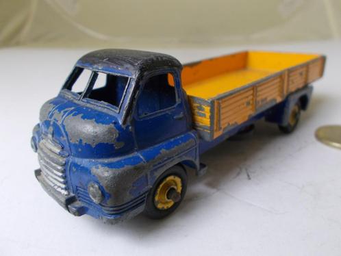 1953 Dinky Toys 522 BIG BEDFORD LORRY (Opknapper)Blue/Yellow, Hobby en Vrije tijd, Modelauto's | 1:43, Gebruikt, Bus of Vrachtwagen