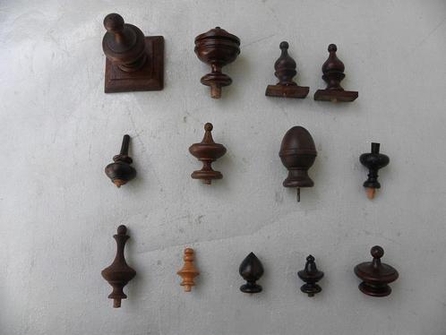 Houten tollen, sierstukken tas Aldeasa, Antiek en Kunst, Antiek | Klokken, Ophalen of Verzenden