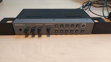 Roland VP-42H videoprocessor / switcher  beschikbaar voor biedingen