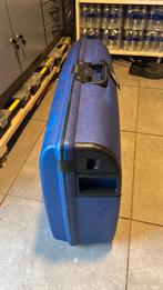 Reiskoffer CARLTON MET CIJFERSLOT, Ophalen, Hard kunststof, Zo goed als nieuw, 70 cm of meer