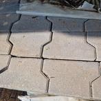 Pak met halve H klinkers, Ophalen, Nieuw, Beton, Klinkers
