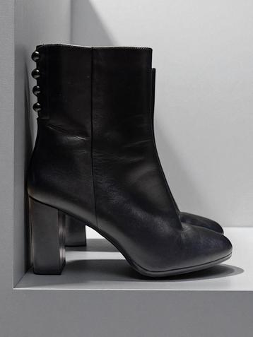 What For zwart piercing boots leer maat 39 heels beschikbaar voor biedingen