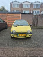 Renault Twingo 1.2 1999, Auto's, Voorwielaandrijving, 600 kg, Origineel Nederlands, Handgeschakeld