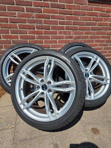 5x112 Audi Mercedes 19 inch velgen Pirelli Wintebanden beschikbaar voor biedingen