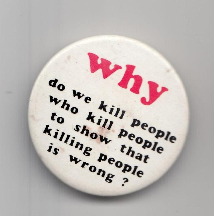 Protest button Anti Doodstraf, Verzamelen, Speldjes, Pins en Buttons, Gebruikt, Speldje of Pin, Overige onderwerpen, Ophalen of Verzenden