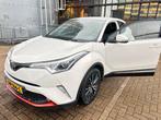 Toyota C-HR 1.2 Turbo 116pk 2018 Wit, Auto's, Toyota, Voorwielaandrijving, 65 €/maand, Leder en Stof, Wit