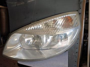 Koplampen Renault Scenic 2006 beschikbaar voor biedingen