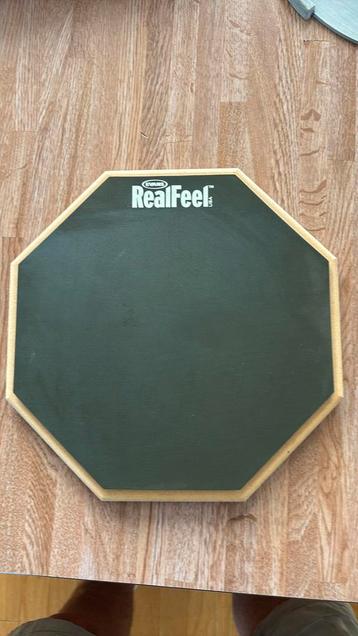 EVANS RealFeel 12" ( 30 cm) Practice Pad /geen herrie meer!! beschikbaar voor biedingen