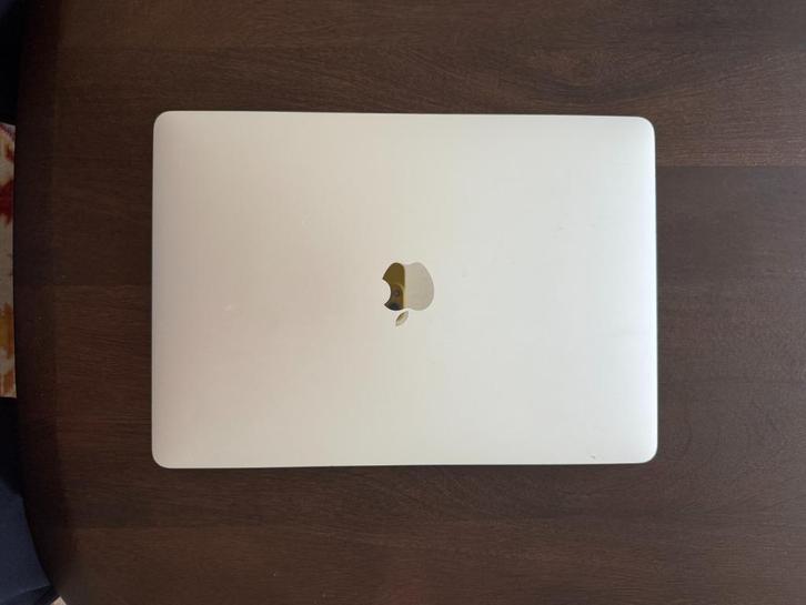 MacBook Air M1, 2020, Computers en Software, Apple Macbooks, Gebruikt, MacBook Air, 13 inch, 3 tot 4 Ghz, 256 GB, 8 GB, Qwerty