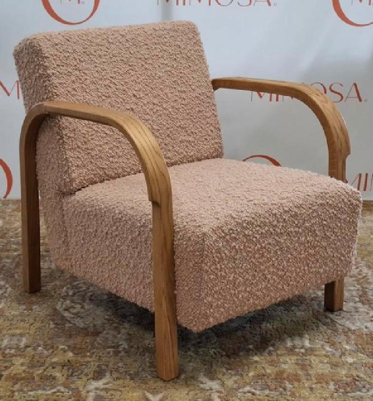 Design fauteuil MAZÓ | Arch Lounge Upholstered 10520 | Rosé, Huis en Inrichting, Fauteuils, Nieuw, Hout, Stof, 50 tot 75 cm, 75 tot 100 cm