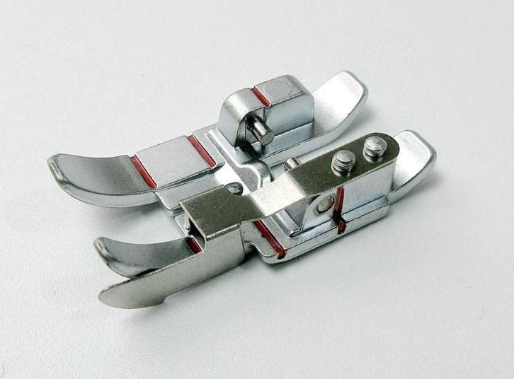 Pfaff Quiltvoet Met Geleider Rechts IDT 820924096, Hobby en Vrije tijd, Naaimachines en Toebehoren, Nieuw, Toebehoren, Pfaff, Verzenden