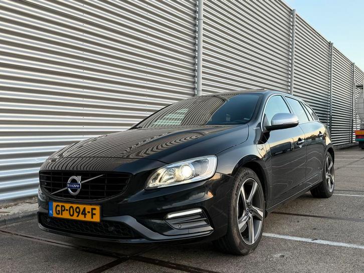 Volvo V60 D6 Twin Engine 288pk Geartronic AWD Plug In Hybrid, Auto's, Volvo, Particulier, V60, Hybride Elektrisch/Diesel, Plug-in hybride