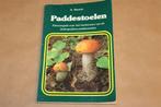 Paddestoelen — Weet Wat U Eet — Herken Dubbelgangers, Ophalen of Verzenden, Gelezen, Natuur algemeen