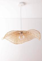 Bamboe hanglamp van Sklum, Huis en Inrichting, Lampen | Hanglampen, Ophalen of Verzenden, Zo goed als nieuw, Hout, Minder dan 50 cm