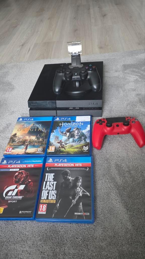 PS4 Slim 500GB + 2 Controllers + Games, Spelcomputers en Games, Spelcomputers | Sony PlayStation 4, Ophalen of Verzenden