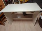Klein wit bureau - gratis af te halen -, Huis en Inrichting, Ophalen, Gebruikt