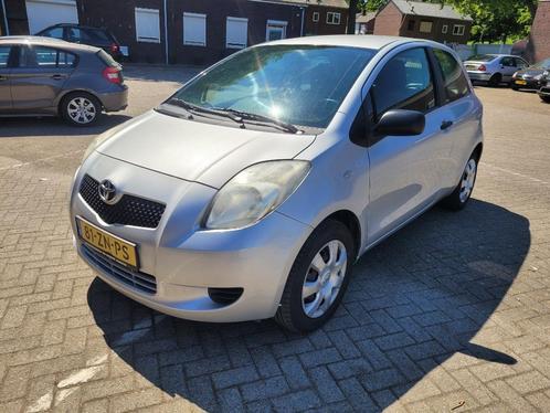 Toyota Yaris 1.0 12V Vvt-i 3DR Terra 2008 Grijs, Auto's, Toyota, Bedrijf, Yaris, ABS, Airbags, Airconditioning, Centrale vergrendeling