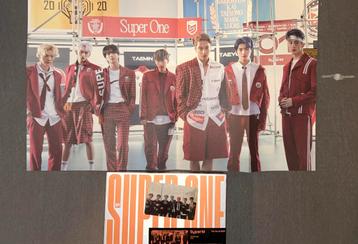 SUPERM SUPERONE ALBUM WITH GROUP PC AND POSTER