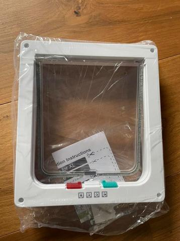 Nieuw Kattenluik XL | hondenluik. beschikbaar voor biedingen