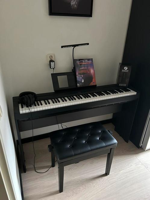 Complete Yamaha P-45 digitale piano zwart., Muziek en Instrumenten, Piano's, Zo goed als nieuw, Piano, Zwart, Ophalen of Verzenden