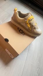 UGG NIEUW met doos (maat 40), UGG, Bruin, Nieuw, Ophalen of Verzenden