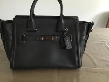 Mooie Coach Women’s Swagger 27 Tote Bag beschikbaar voor biedingen