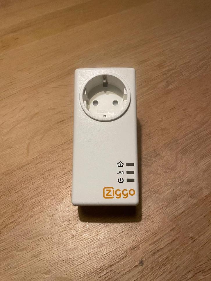 Wifi versterker Ziggo, Computers en Software, WiFi-versterkers, Gebruikt, Ophalen of Verzenden